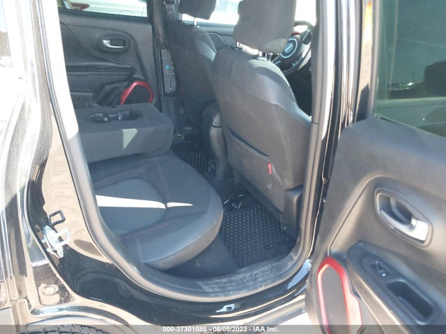 ZACCJBCT8GPD40903 Jeep Renegade Trailhawk