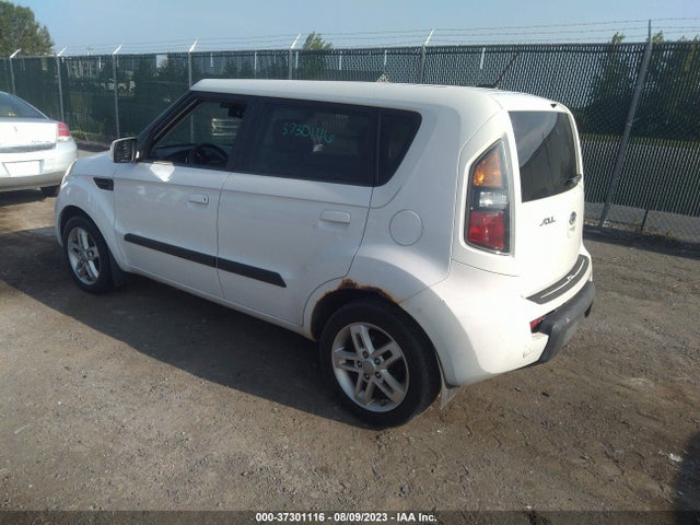 2010 KIA SOUL KNDJT2A25A7114947 Photo 2
