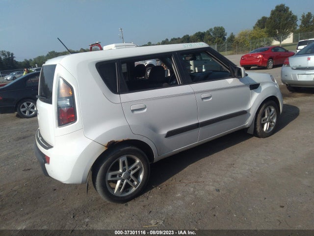 2010 KIA SOUL KNDJT2A25A7114947 Photo 3