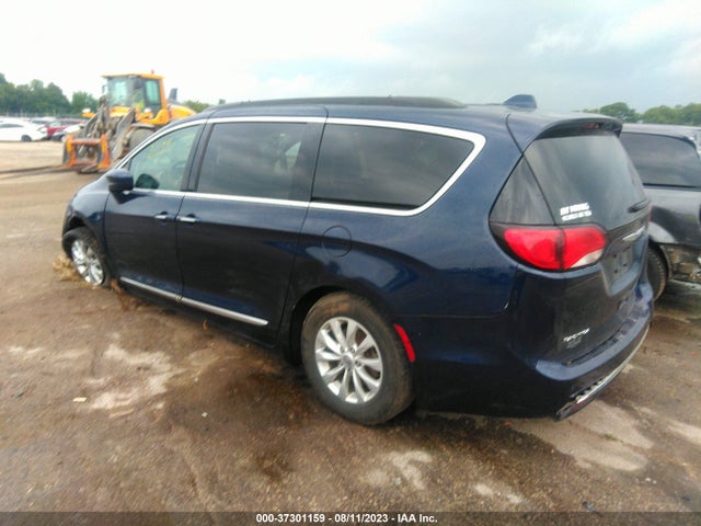2C4RC1BGXHR815905 Chrysler Pacifica Touring-l