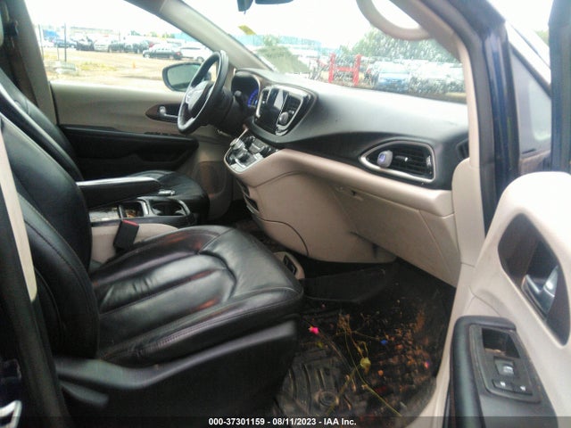 2C4RC1BGXHR815905 Chrysler Pacifica Touring-l