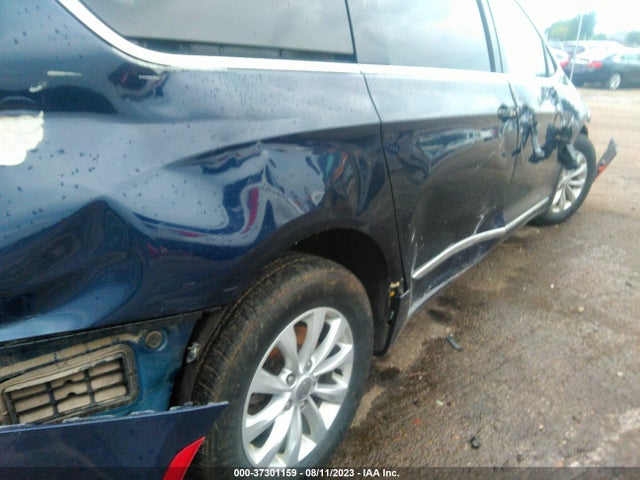 2C4RC1BGXHR815905 Chrysler Pacifica Touring-l