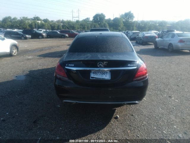 55SWF8EB1KU289684 Mercedes-Benz C 300 4matic