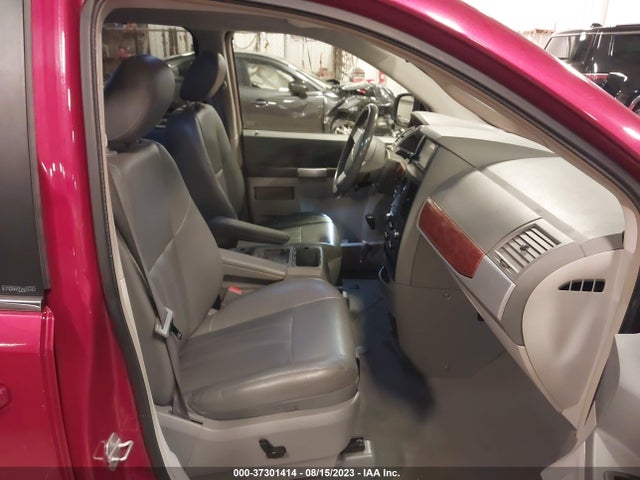 2008 CHRYSLER TOWN & COUNTRY TOURING VIN: 2A8HR54P48R601063
