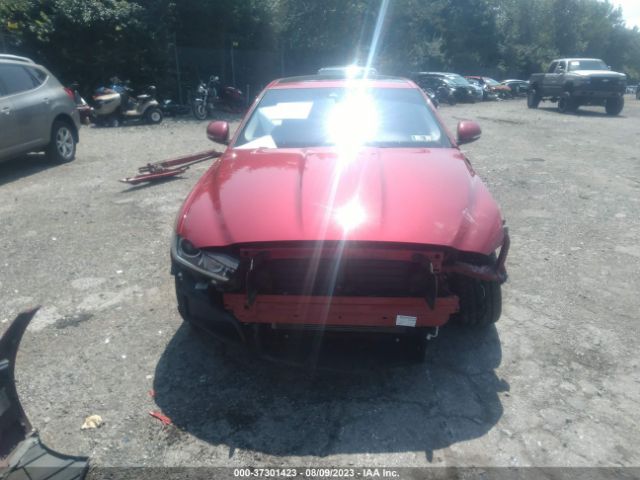 SAJAJ4FXXKCP49498 Jaguar Xe 25t Premium