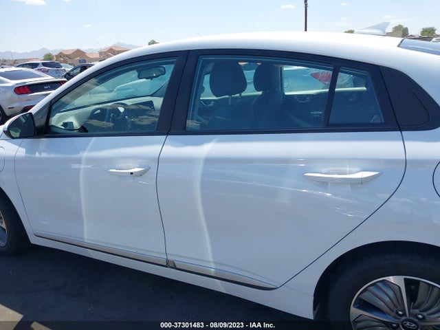 2022 HYUNDAI IONIQ PLUG-IN HYBRID SE VIN: KMHC65LD0NU275578