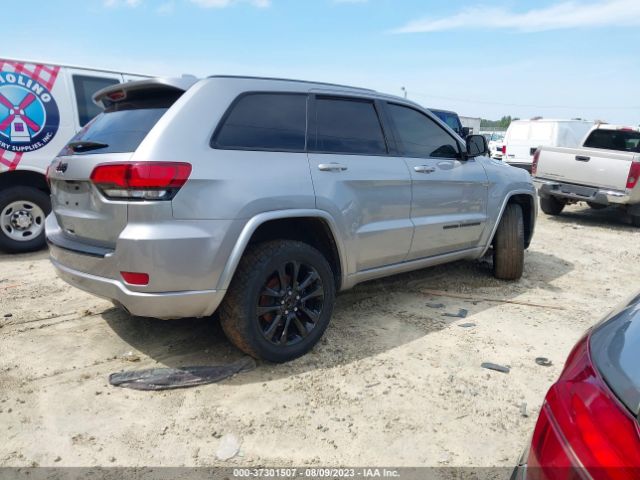 1C4RJEAG3JC125880 Jeep Grand Cherokee Altitude