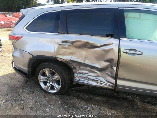 Toyota Highlander Limited 2016 5TDYKRFH4GS140963 Image 12