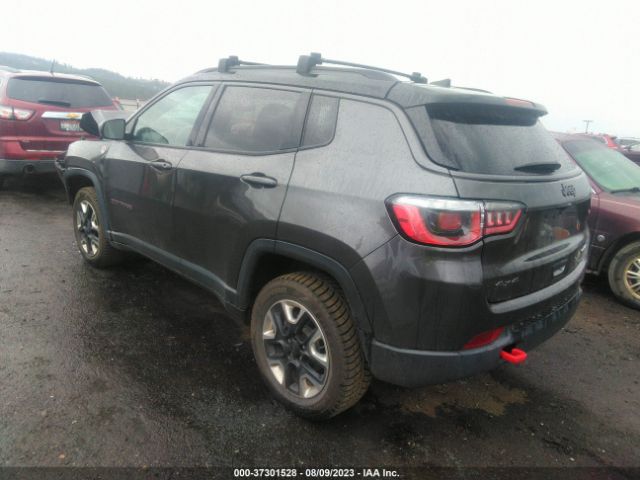3C4NJDDB8JT451493 Jeep Compass Trailhawk