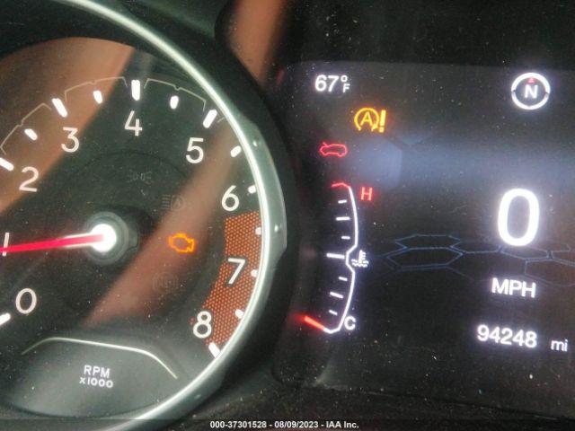 3C4NJDDB8JT451493 Jeep Compass Trailhawk
