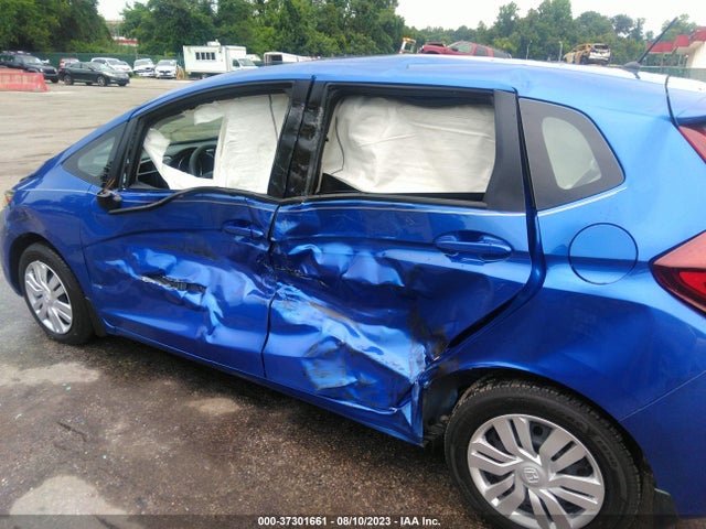 Honda FIT LX 2017 JHMGK5H51HS001811 Image 6