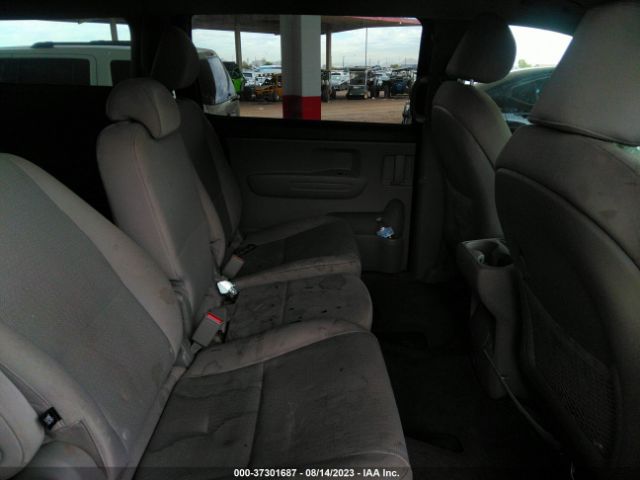 KNDMB5C1XH6232143 KIA SEDONA LX