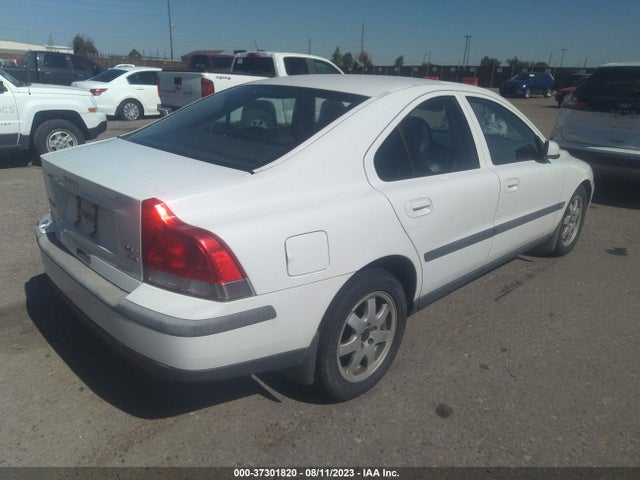 2004 VOLVO S60 VIN: YV1RH59H942389490