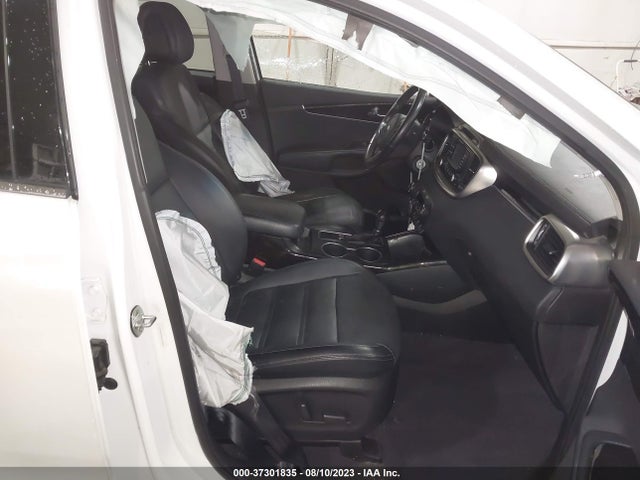 2016 KIA SORENTO 3.3L EX VIN: 5XYPHDA52GG100484