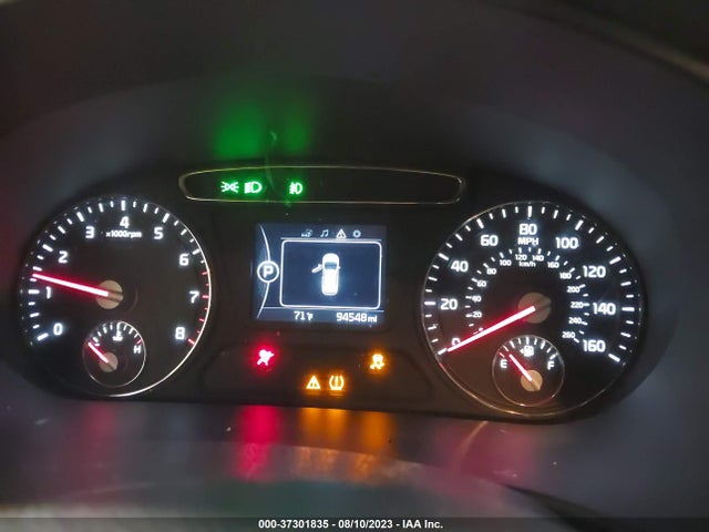 2016 KIA SORENTO 3.3L EX VIN: 5XYPHDA52GG100484