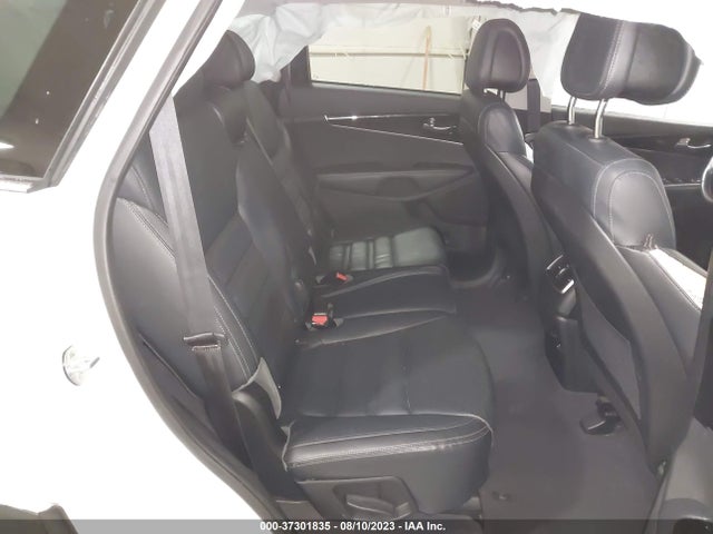 2016 KIA SORENTO 3.3L EX VIN: 5XYPHDA52GG100484