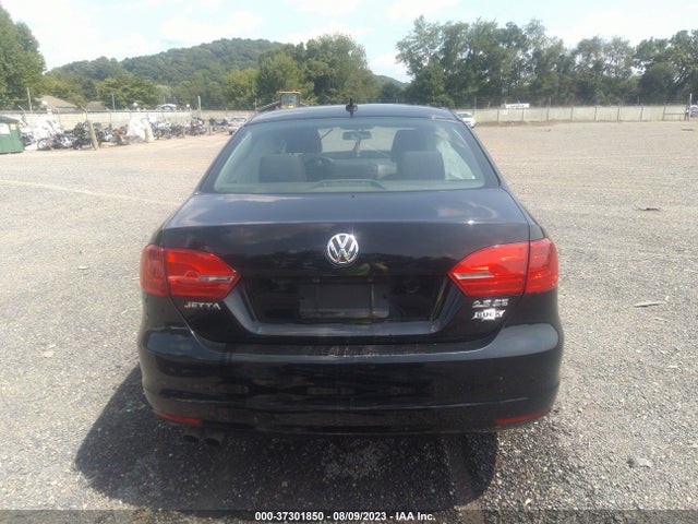 2013 VOLKSWAGEN JETTA SEDAN SE W/CONVENIENCE/SUNROOF VIN: 3VWDX7AJ1DM410951