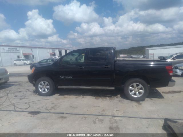 1N6BA0EC9EN509245 Nissan TITAN SV