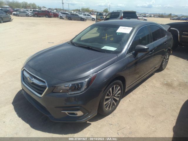 4S3BNAH63J3004228 Subaru Legacy Premium