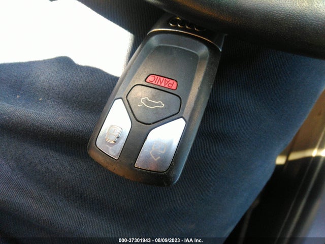 WAUKMAF4XJN015779 Audi A4 2.0t Tech Ultra Premium/2.0t Ultra Premium
