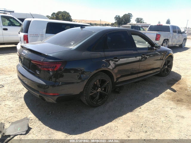 WAUKMAF4XJN015779 Audi A4 2.0t Tech Ultra Premium/2.0t Ultra Premium
