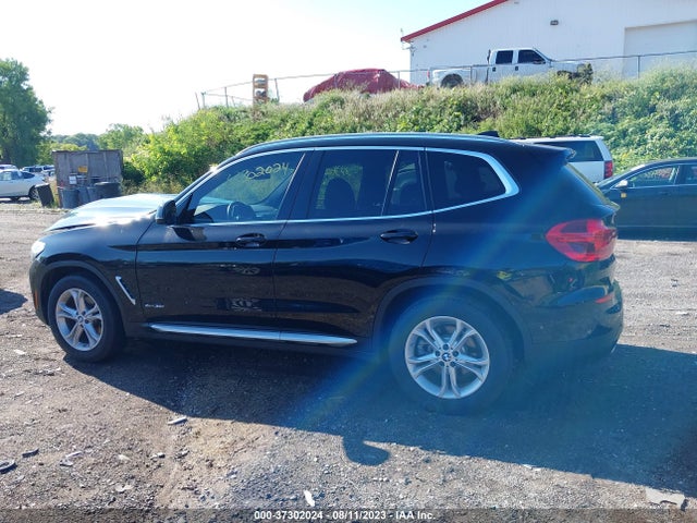 BMW X3 Xdrive30i 2018 5UXTR9C51JLC74100 Image 14