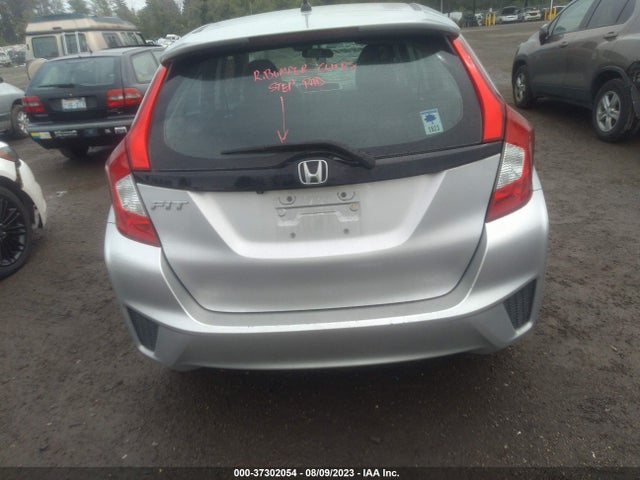 Honda FIT LX 2015 3HGGK5H55FM778002 Image 17