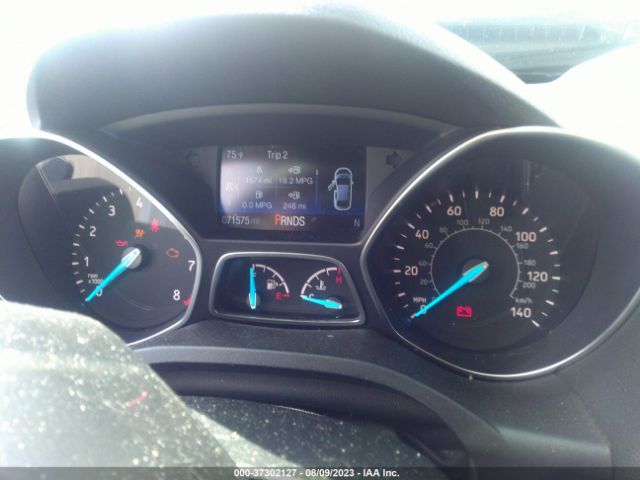 1FMCU0HD9JUD05382 Ford ESCAPE SEL