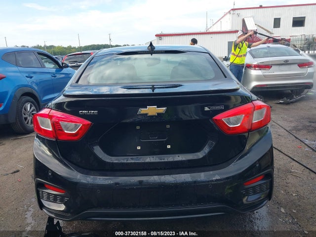 Chevrolet Cruze Premier 2017 1G1BF5SM1H7156967 Image 16