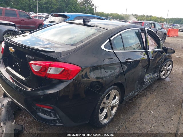 Chevrolet Cruze Premier 2017 1G1BF5SM1H7156967 Image 4