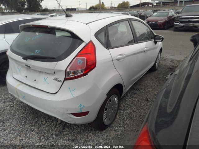 3FADP4TJ6GM144884 Ford FIESTA S