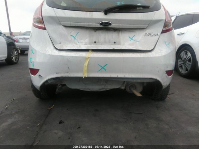 3FADP4TJ6GM144884 Ford FIESTA S