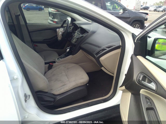 2015 FORD FOCUS SE VIN: 1FADP3F2XFL289358