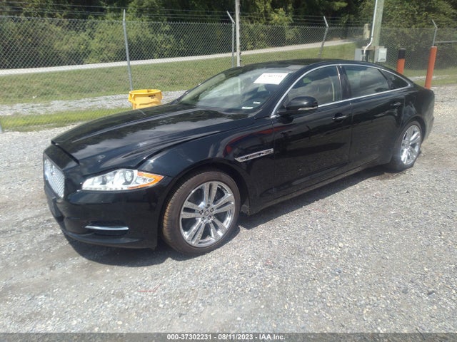 2012 JAGUAR XJ VIN: SAJWA2GBXCLV32998