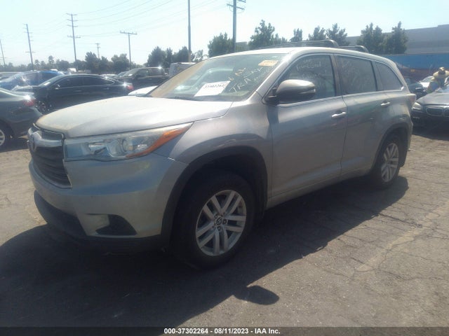 Toyota Highlander Le 2016 5TDBKRFH1GS272889 Image 2