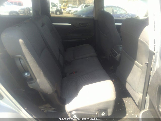 Toyota Highlander Le 2016 5TDBKRFH1GS272889 Image 8