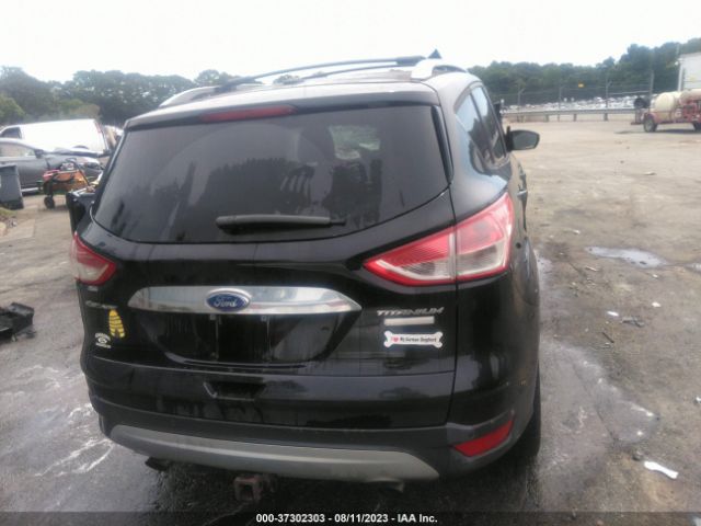 1FMCU0J91GUB03411 Ford Escape Titanium