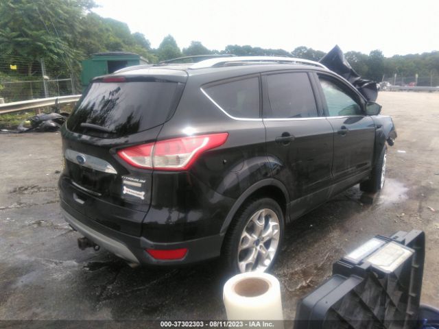 1FMCU0J91GUB03411 Ford Escape Titanium