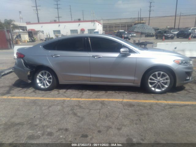 3FA6P0SU7LR132592 Ford Fusion Energi Titanium