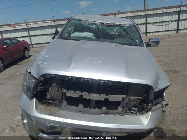 1C6RR6LT4JS255057 RAM 1500 Lone Star Silver