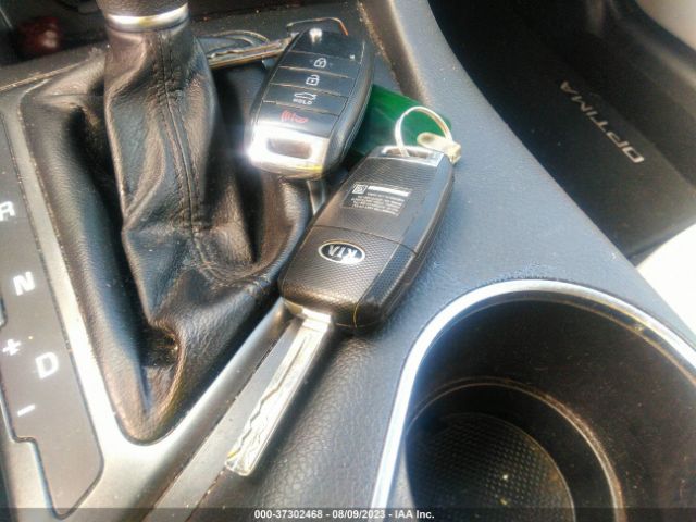 KNAGM4A7XF5592389 KIA Optima Lx