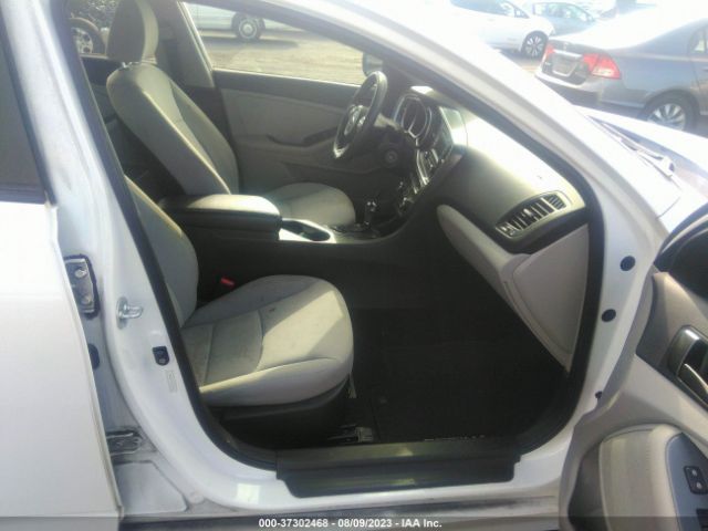 KNAGM4A7XF5592389 KIA Optima Lx