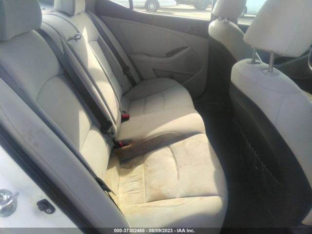 KNAGM4A7XF5592389 KIA Optima Lx