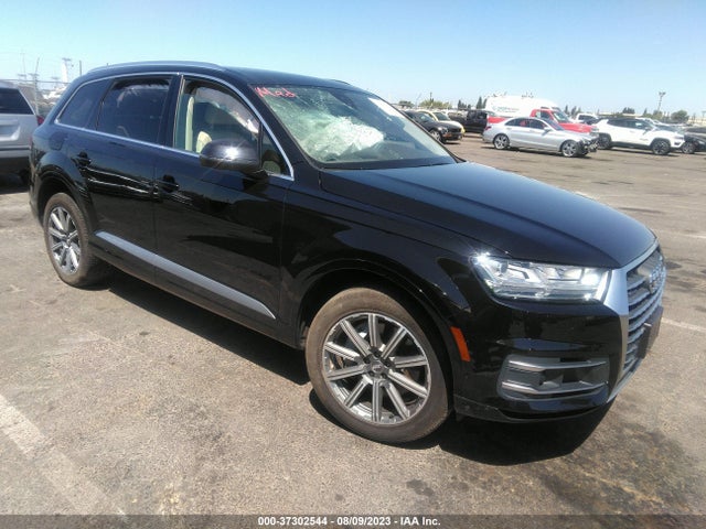 Audi Q7 Premium Plus 2019 WA1LHAF72KD022605 Image 1