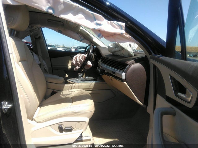 Audi Q7 Premium Plus 2019 WA1LHAF72KD022605 Image 5