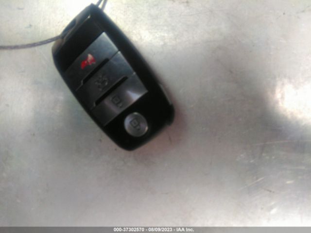 5XYPH4A55GG085771 KIA SORENTO EX