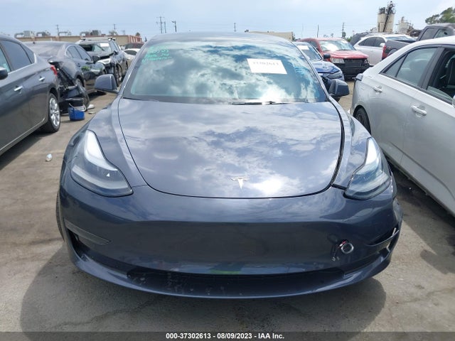 5YJ3E1EAXNF125893 Tesla MODEL 3