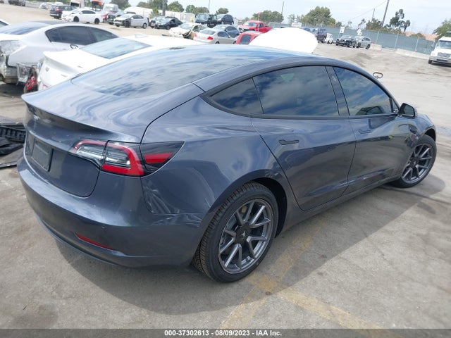 5YJ3E1EAXNF125893 Tesla MODEL 3