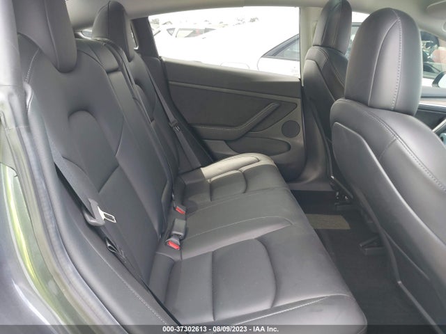 5YJ3E1EAXNF125893 Tesla MODEL 3