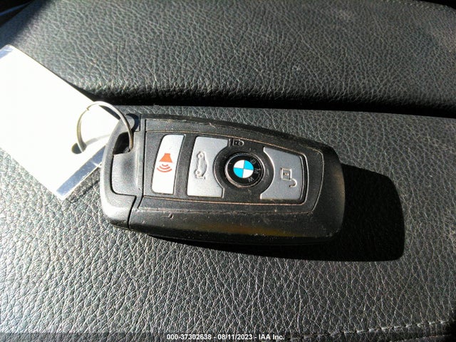 BMW 5 Series 528i 2016 WBA5A5C5XGD525882 Image 11